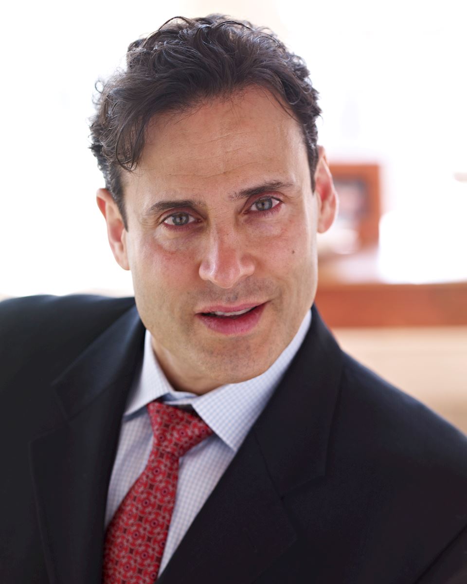 Robert Silverman, DC, DACBN, DCBCN, MS, CCN, CNS, CSCS, CIISN, CKTP, CES, HKC, FAXTR